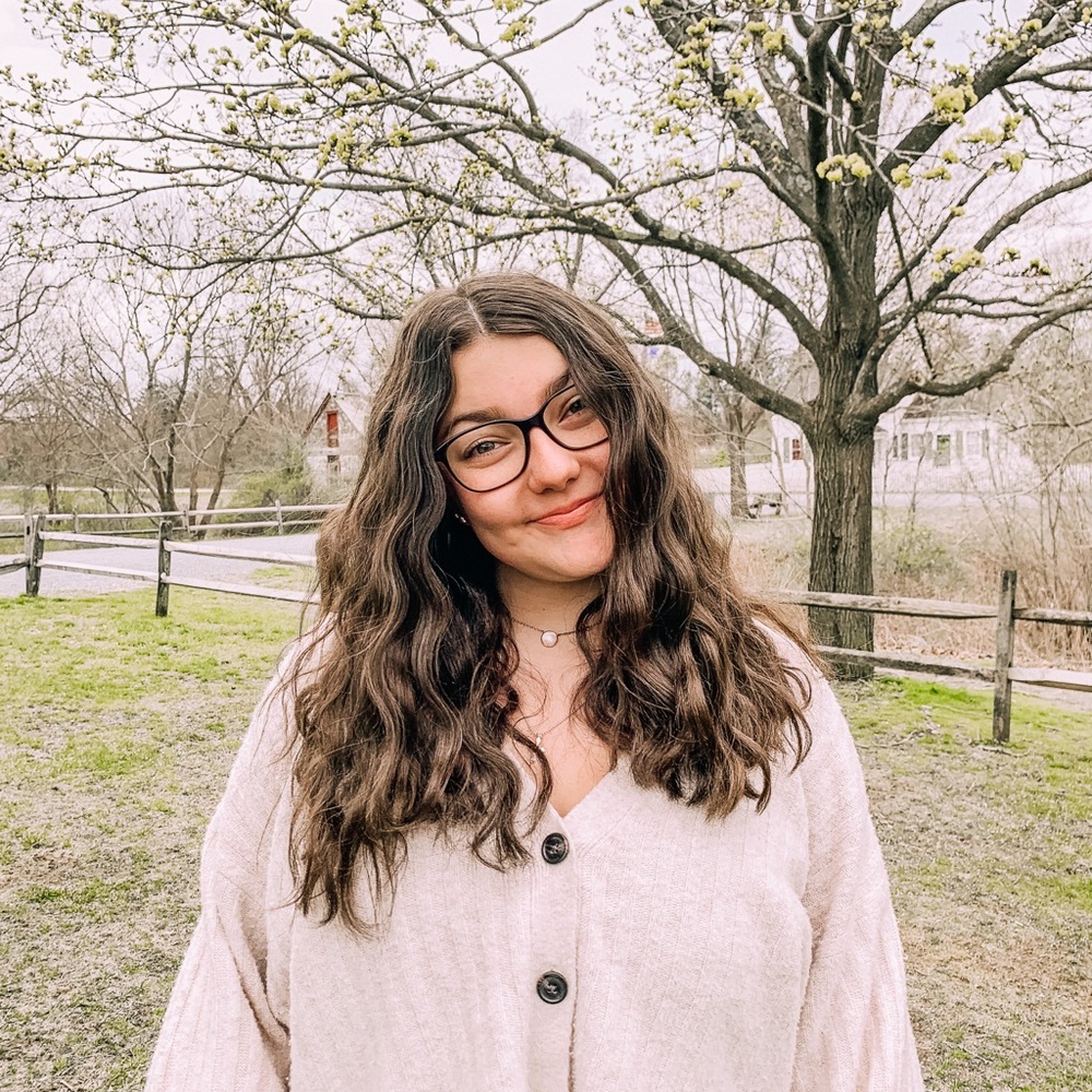 Meet your Posher, Amamda